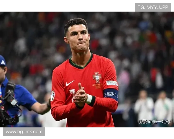 足球历史最佳球员之争：各大球星眼中的传奇人物解析